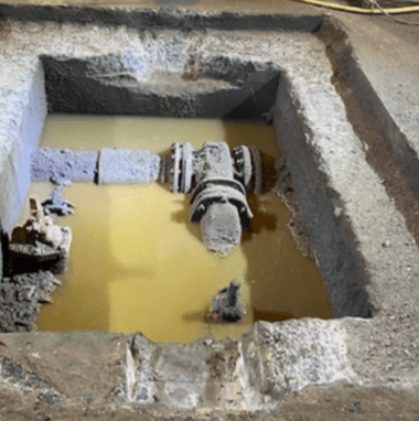 Ironmaster repairing modular, multi-span highway ironwork in tunnels and highway carriageways by Rhino Asphalt Solutions