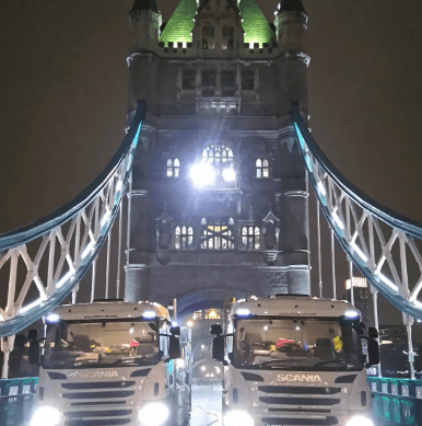 Asphaltic plug bridge joint installation on Tower Bridge London by Rhino Asphalt
