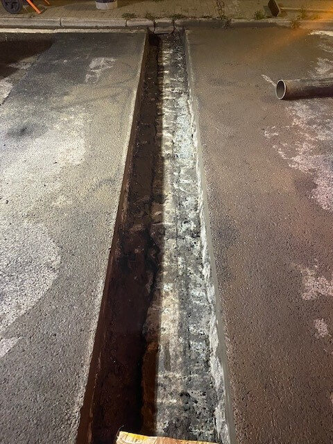 Excavated joint Asphaltic plug bridge joint APJ by Rhino Asphalt